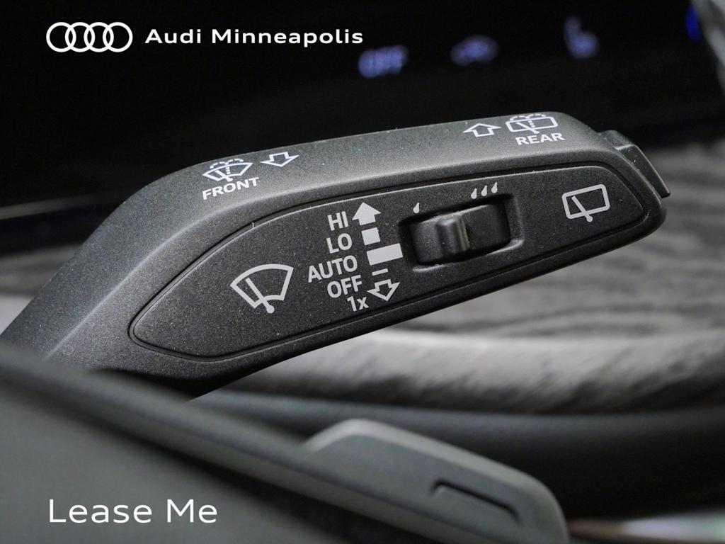 Thumbnail: 2025 Audi Q5 - 23