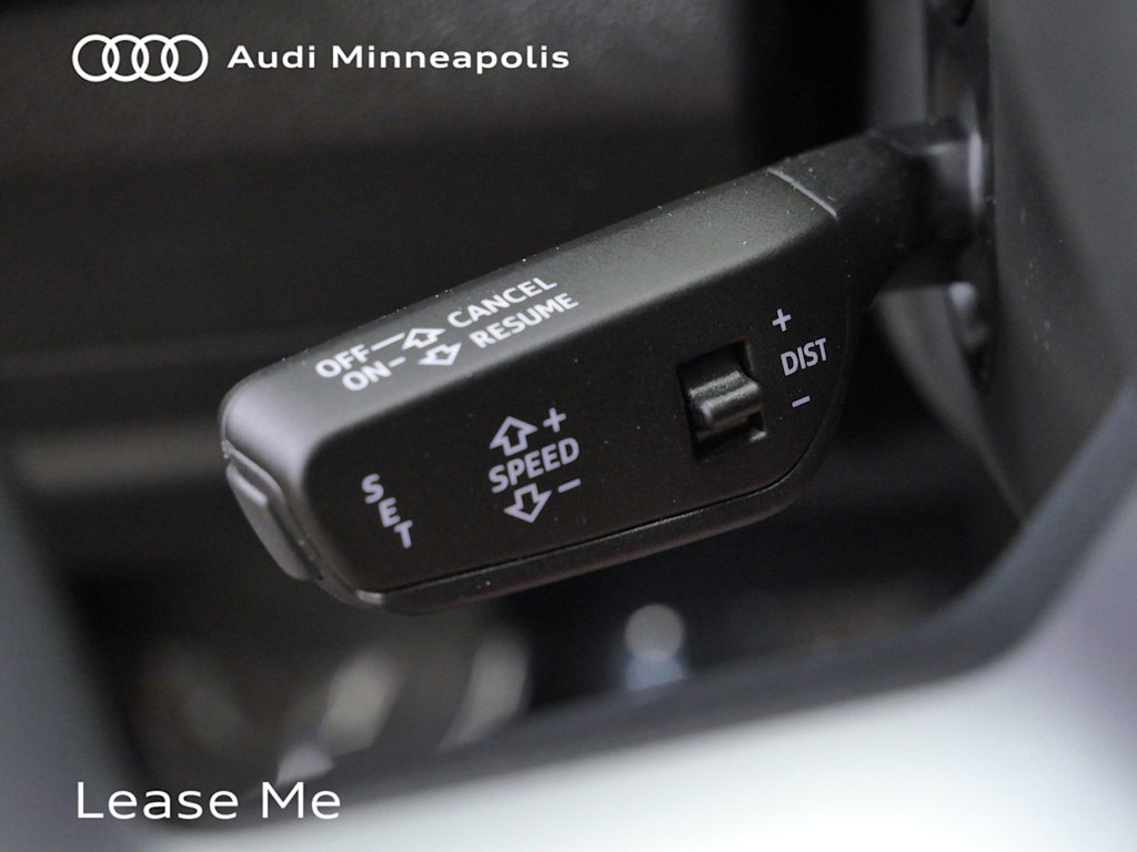 Thumbnail: 2025 Audi Q5 - 24