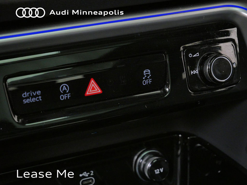 Thumbnail: 2025 Audi Q5 - 27