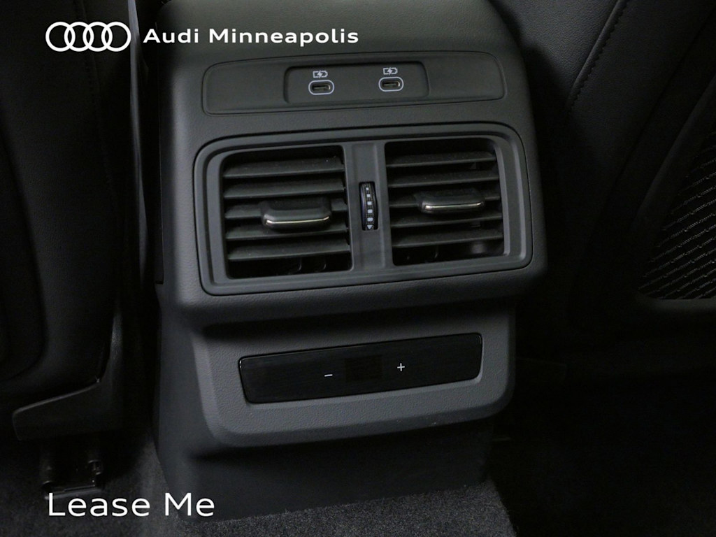 Thumbnail: 2025 Audi Q5 - 20