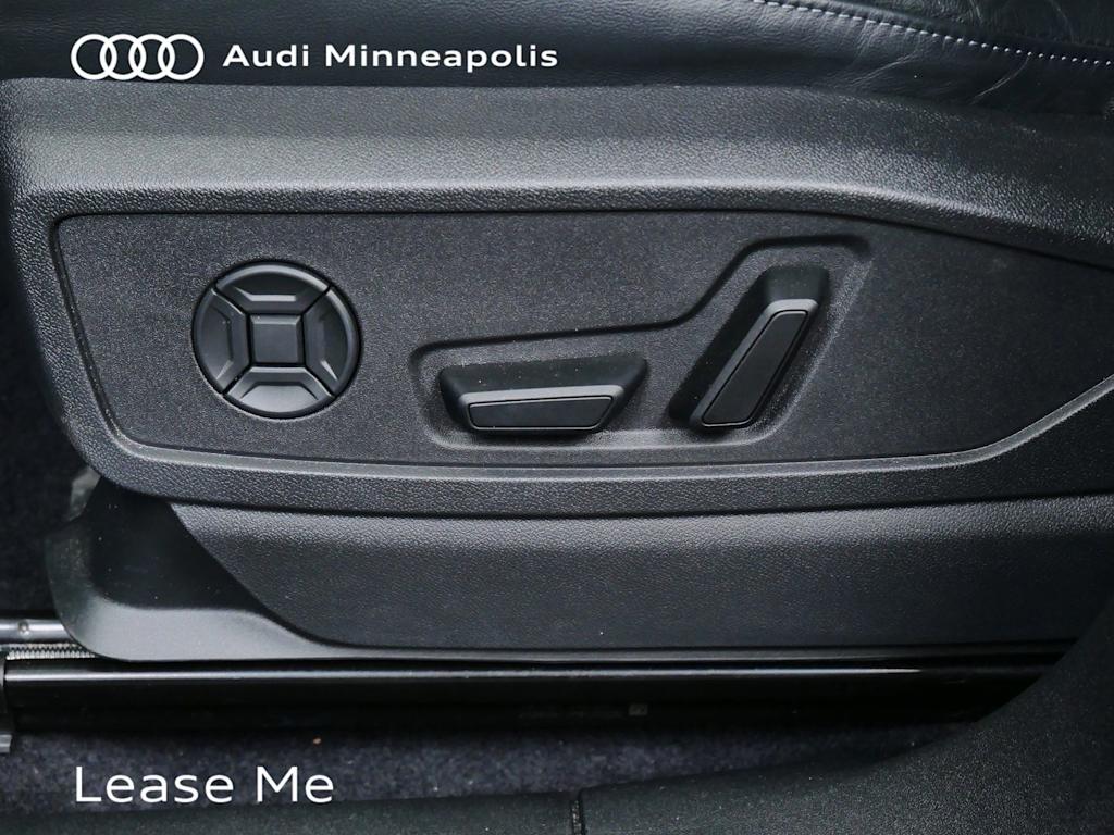 Thumbnail: 2025 Audi Q5 - 15