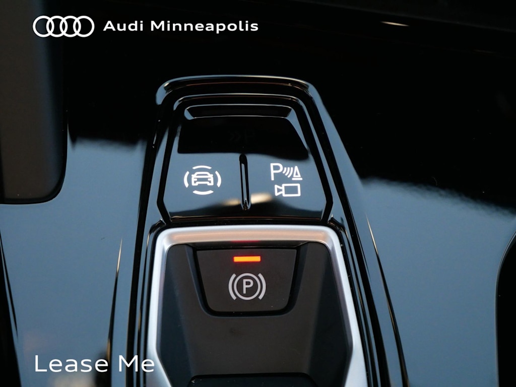 Thumbnail: 2025 Audi Q5 - 21
