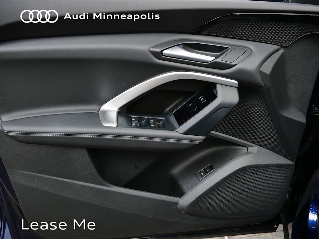 Thumbnail: 2025 Audi Q5 - 14