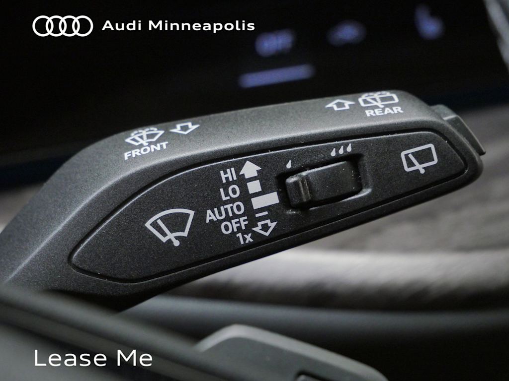 Thumbnail: 2025 Audi Q5 - 22