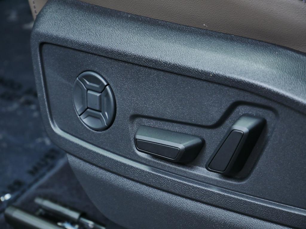 Thumbnail: 2025 Audi Q5 - 13