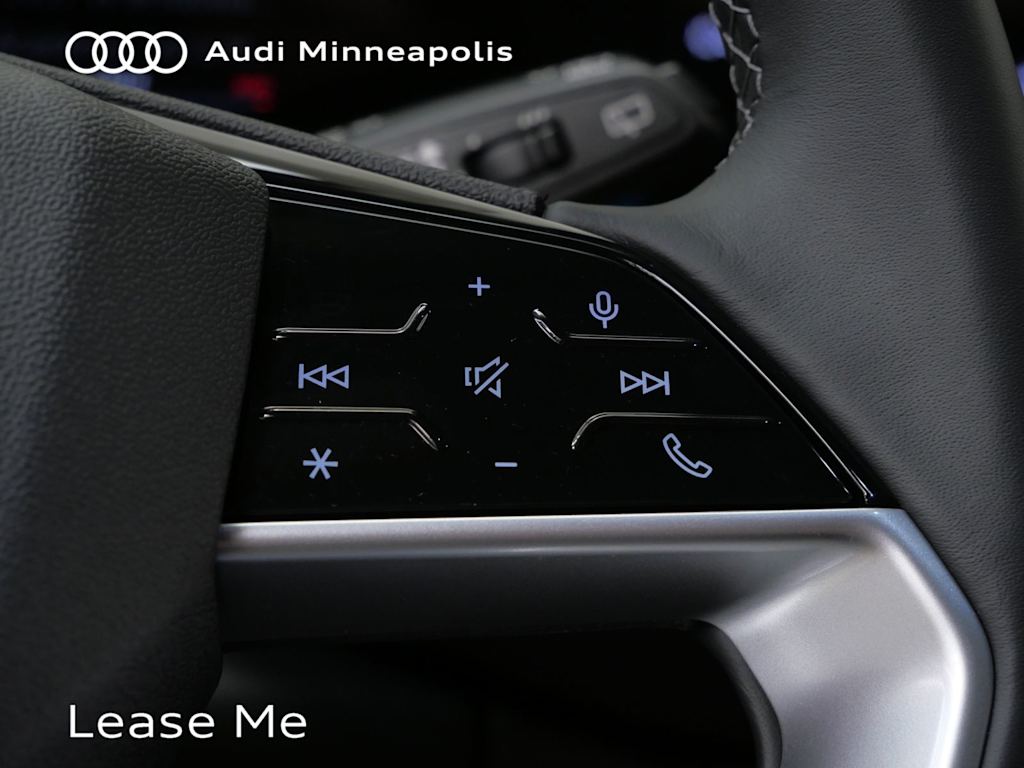 Thumbnail: 2025 Audi Q5 - 22