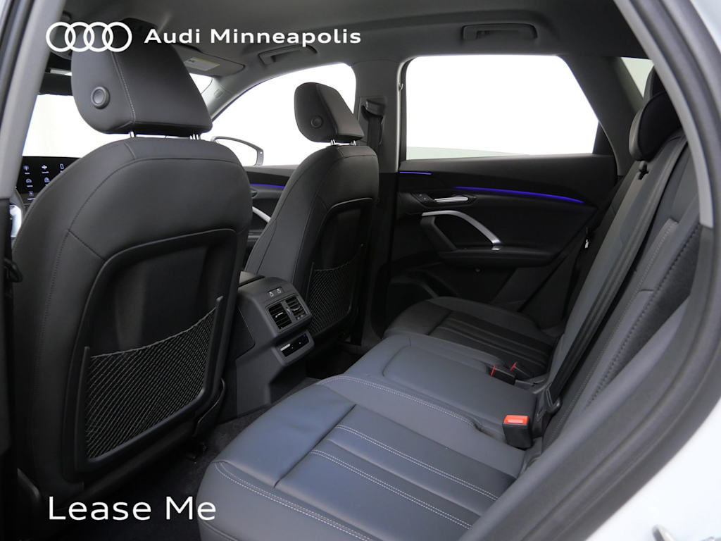 Thumbnail: 2025 Audi Q5 - 8