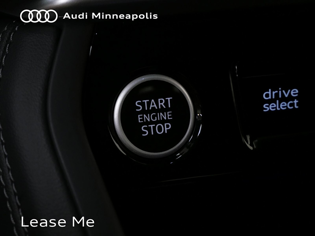 Thumbnail: 2025 Audi Q5 - 24