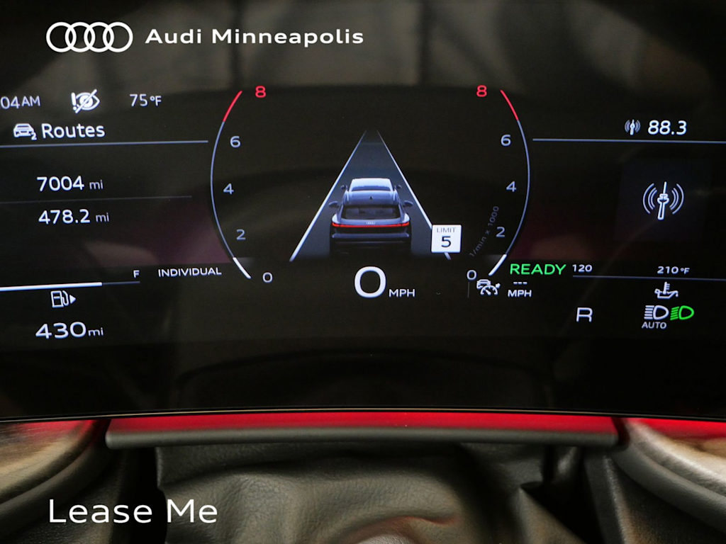 Thumbnail: 2025 Audi Q5 - 26