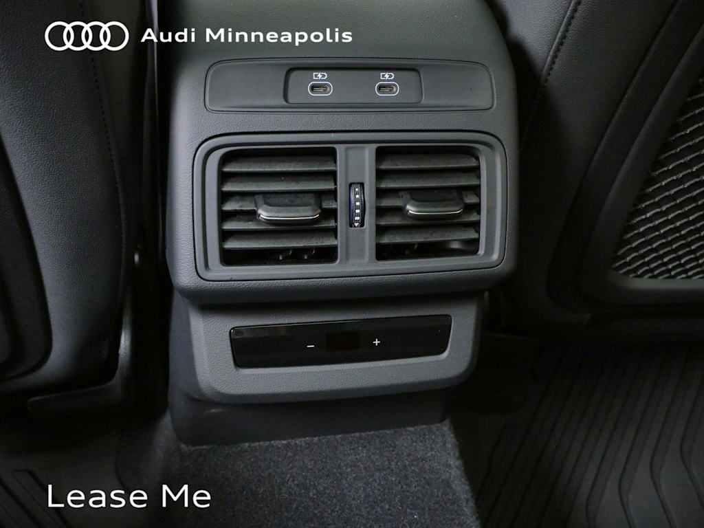 Thumbnail: 2025 Audi Q5 - 18