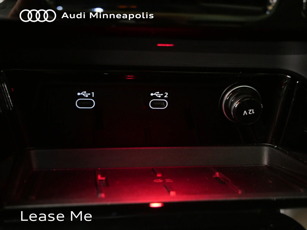 Thumbnail: 2025 Audi Q5 - 9