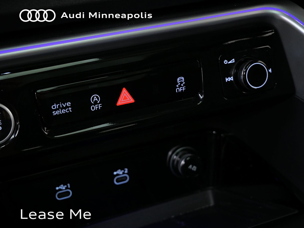 Thumbnail: 2025 Audi Q5 - 26