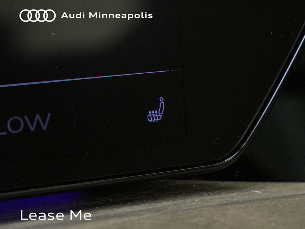 Thumbnail: 2025 Audi Q5 - 11