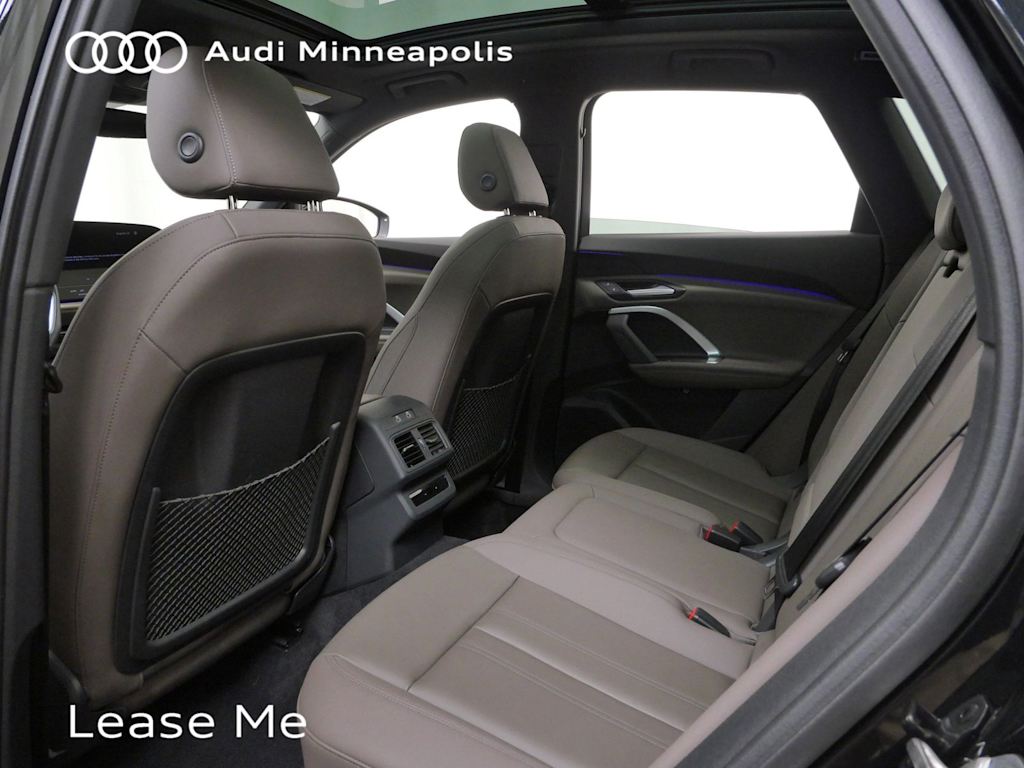 Thumbnail: 2025 Audi Q5 - 8