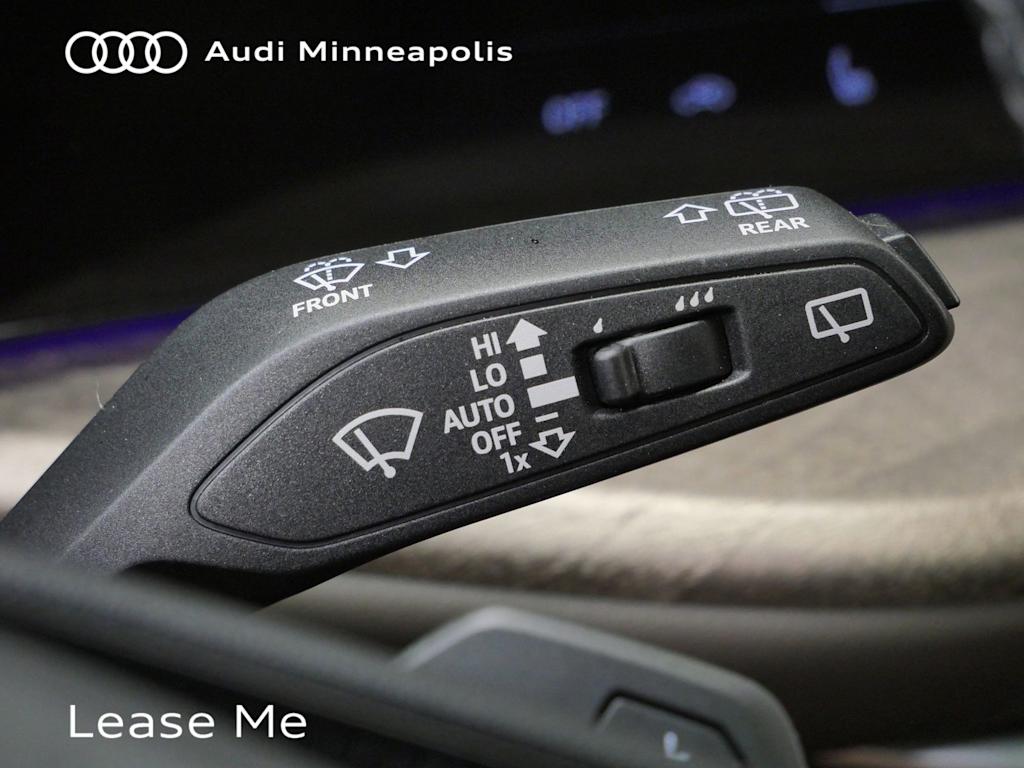 Thumbnail: 2025 Audi Q5 - 10