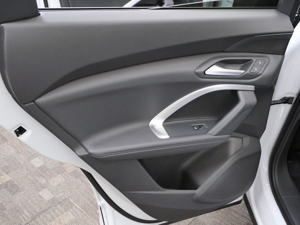 Thumbnail: 2026 Audi Q5 - 14