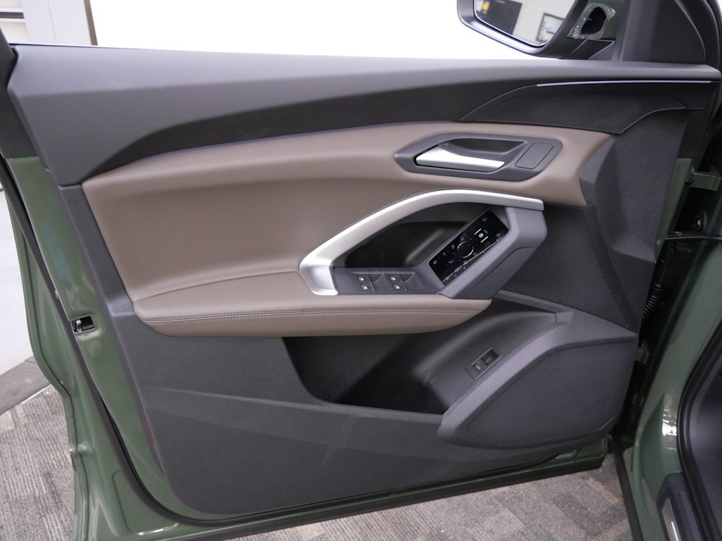 Thumbnail: 2026 Audi Q5 - 12