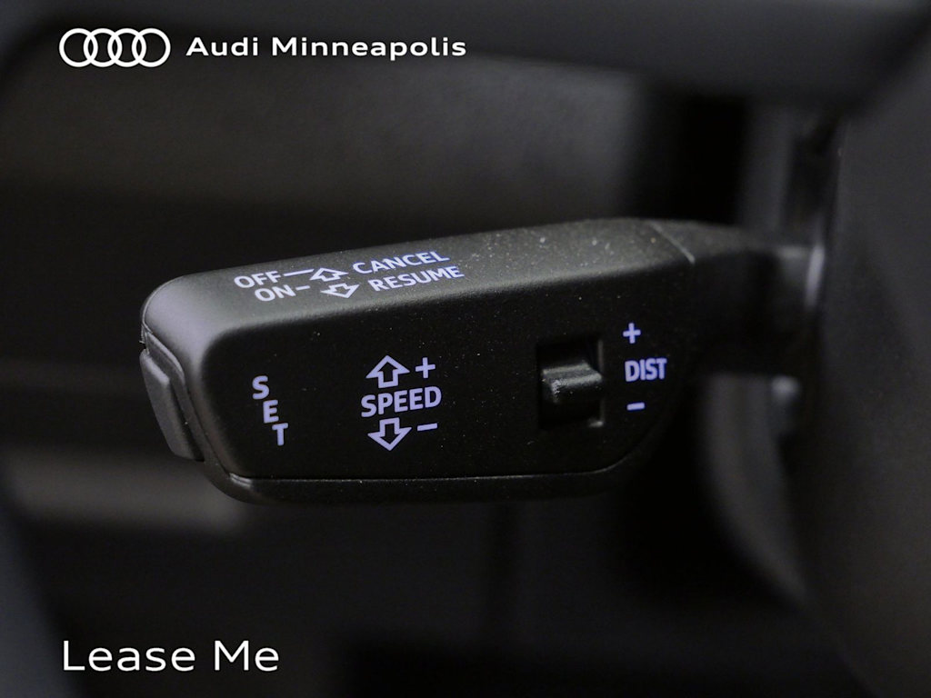 Thumbnail: 2025 Audi Q5 - 10