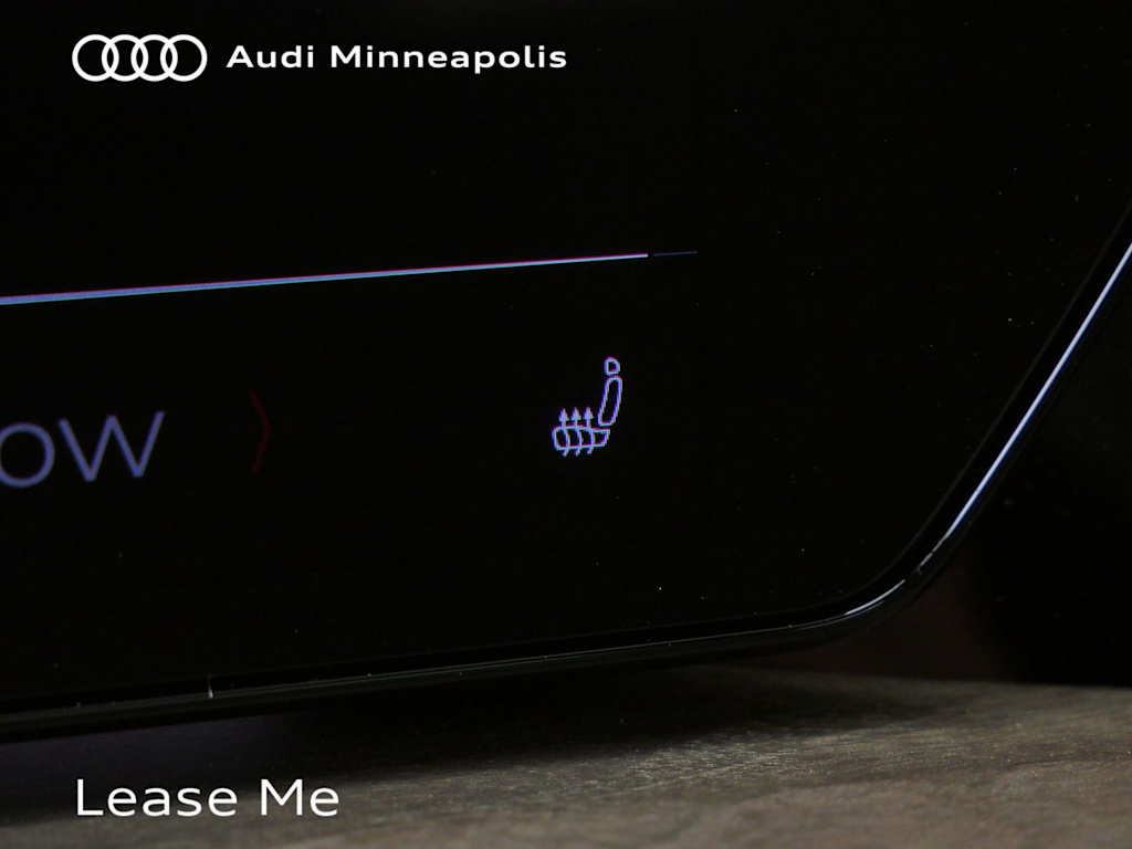 Thumbnail: 2025 Audi Q5 - 12
