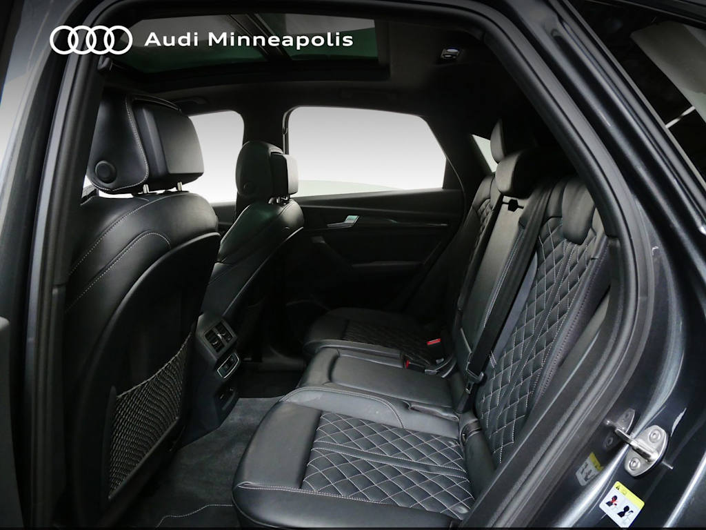 Thumbnail: 2023 Audi SQ5 - 9