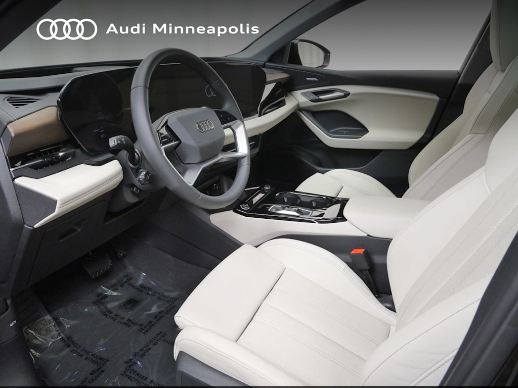 Thumbnail: 2025 Audi Q6 e-tron - 7