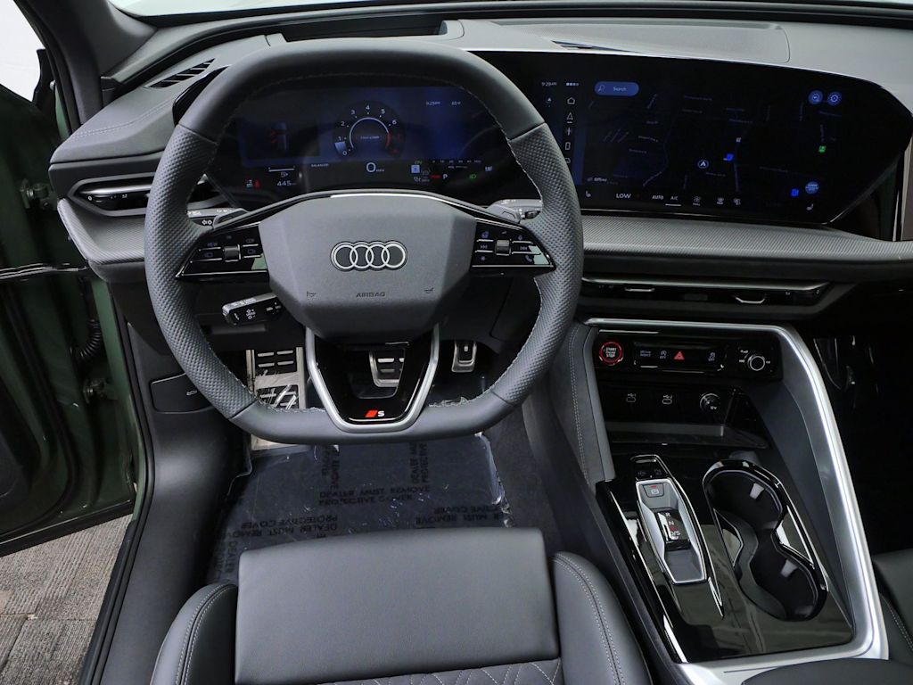 Thumbnail: 2026 Audi SQ5 - 6