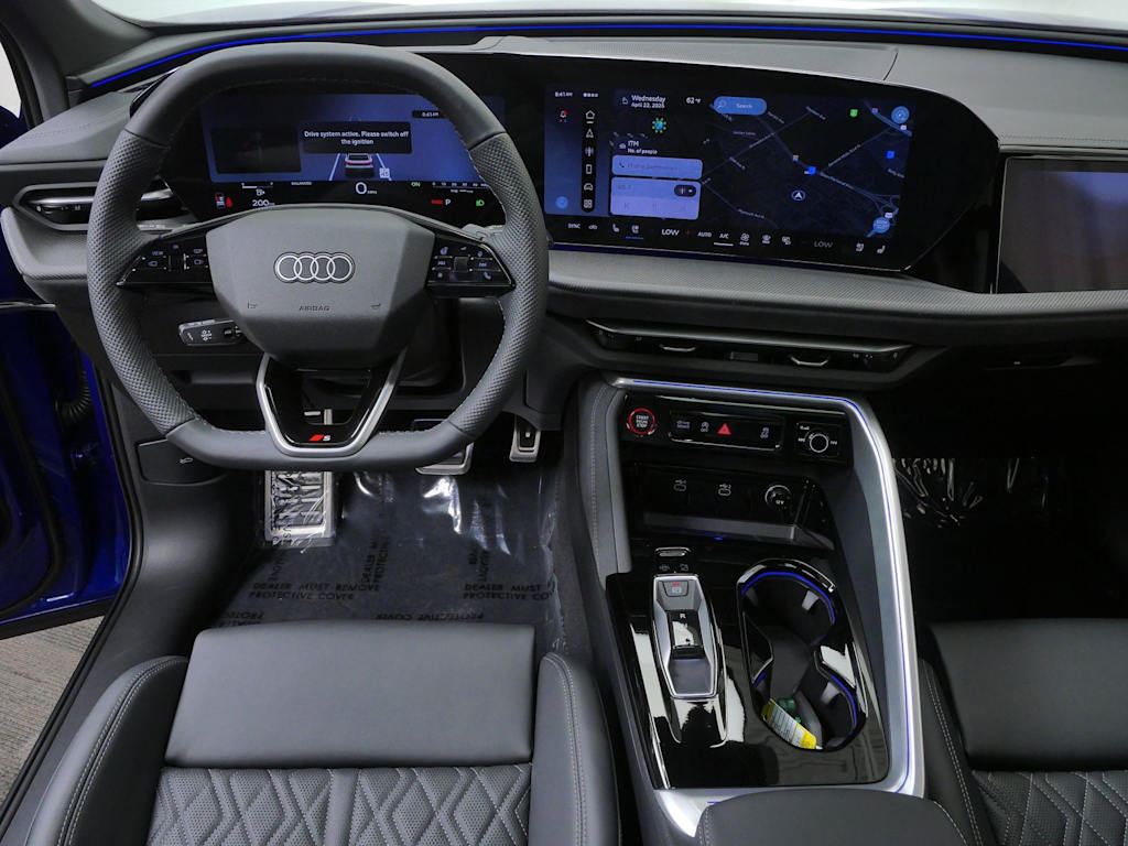 Thumbnail: 2026 Audi SQ5 - 2