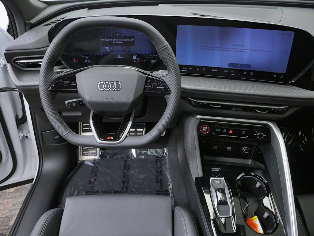 Thumbnail: 2026 Audi SQ5 - 2