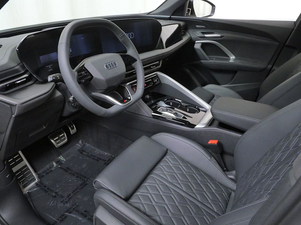 Thumbnail: 2026 Audi SQ5 - 6