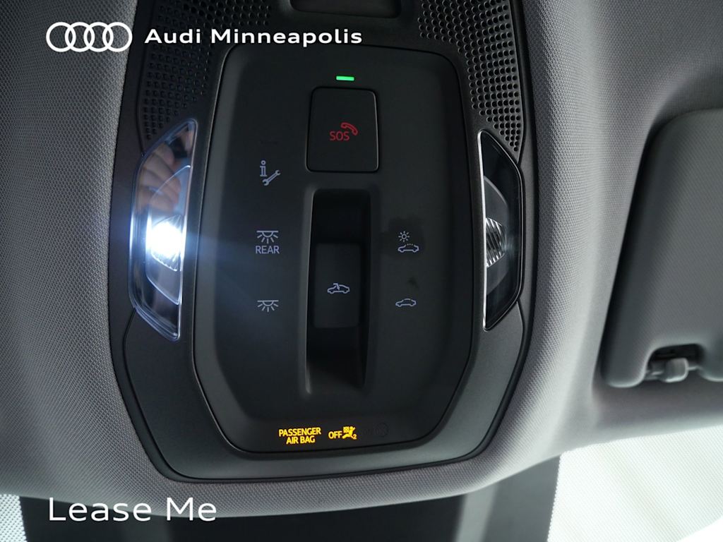 Thumbnail: 2025 Audi Q5 - 25