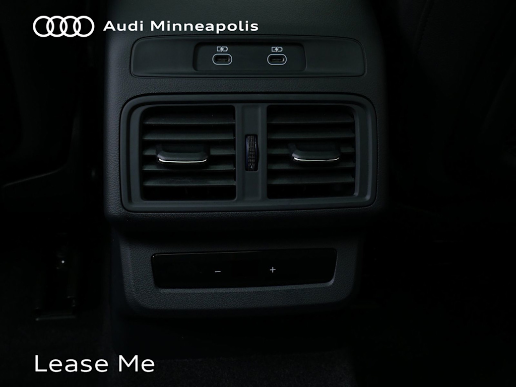 Thumbnail: 2025 Audi Q5 - 19