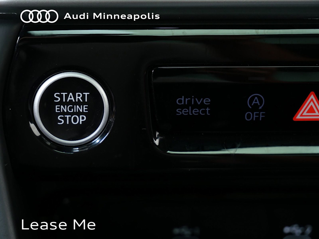 Thumbnail: 2025 Audi Q5 - 27