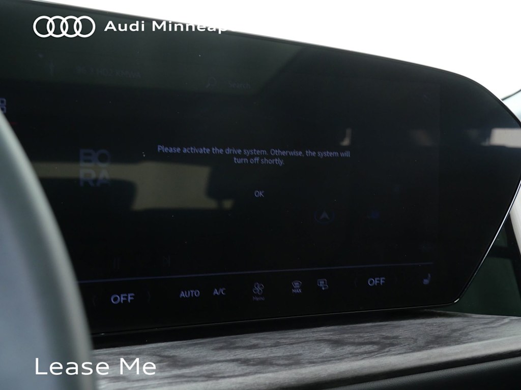 Thumbnail: 2025 Audi Q5 - 9