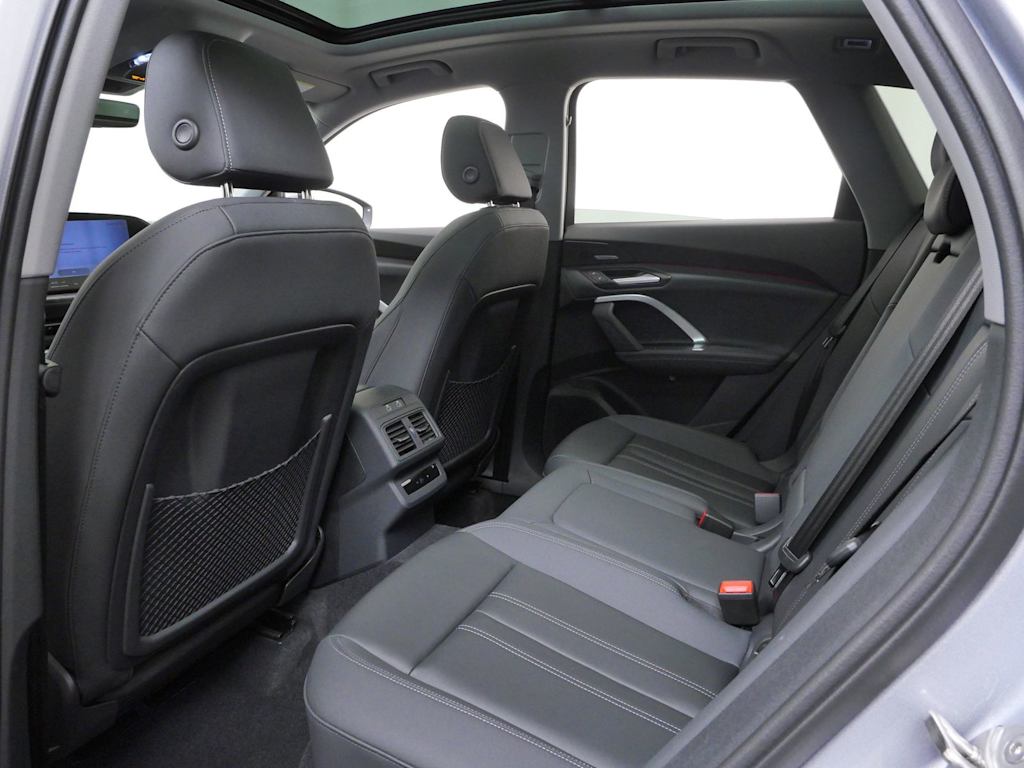 Thumbnail: 2026 Audi Q5 - 8