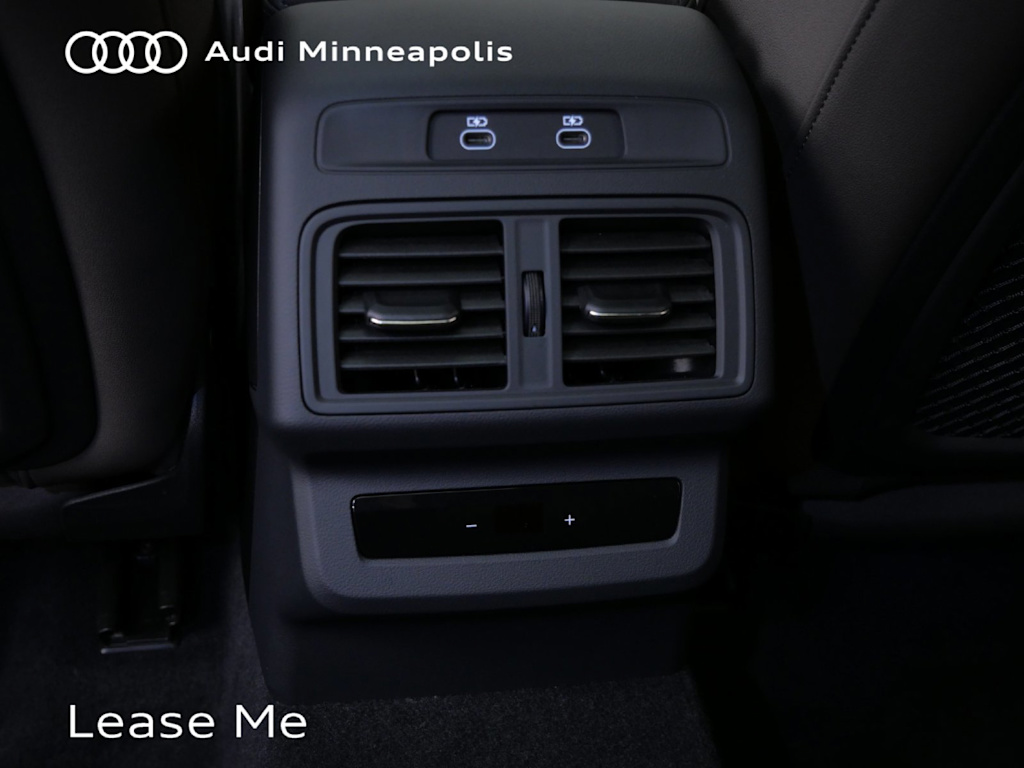 Thumbnail: 2025 Audi Q5 - 18