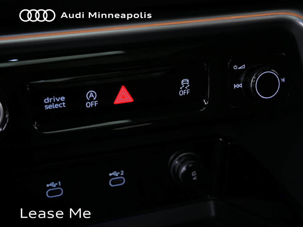 Thumbnail: 2025 Audi Q5 - 25
