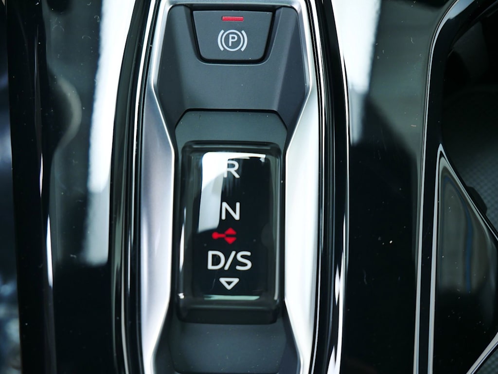 Thumbnail: 2025 Audi Q5 - 9