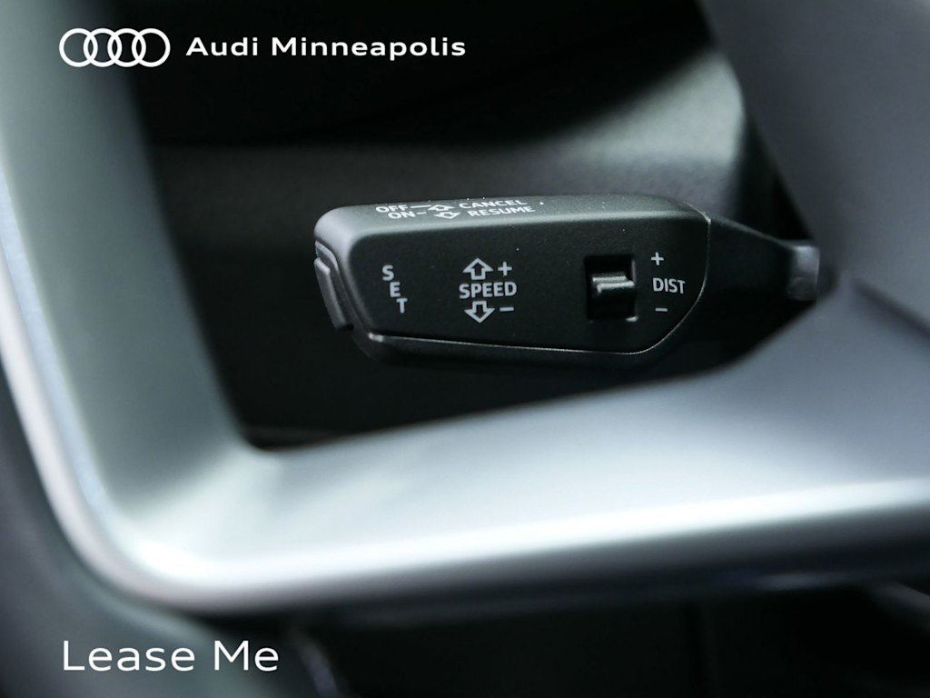 Thumbnail: 2025 Audi Q5 - 8