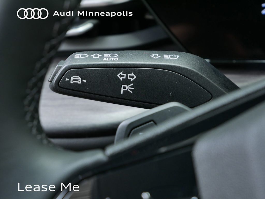 Thumbnail: 2025 Audi Q5 - 21