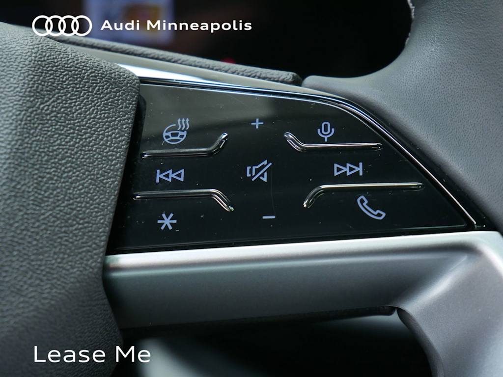 Thumbnail: 2025 Audi Q5 - 23