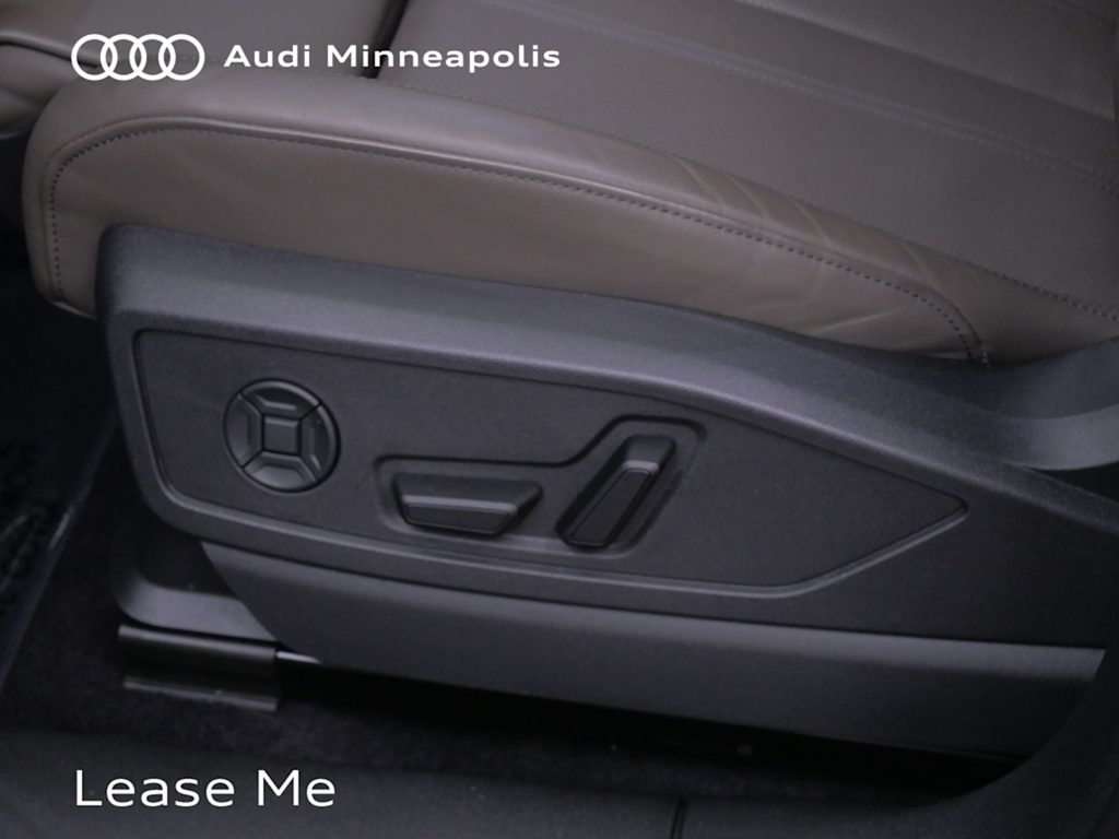 Thumbnail: 2025 Audi Q5 - 16