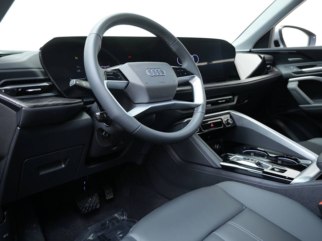 Thumbnail: 2025 Audi Q5 - 2