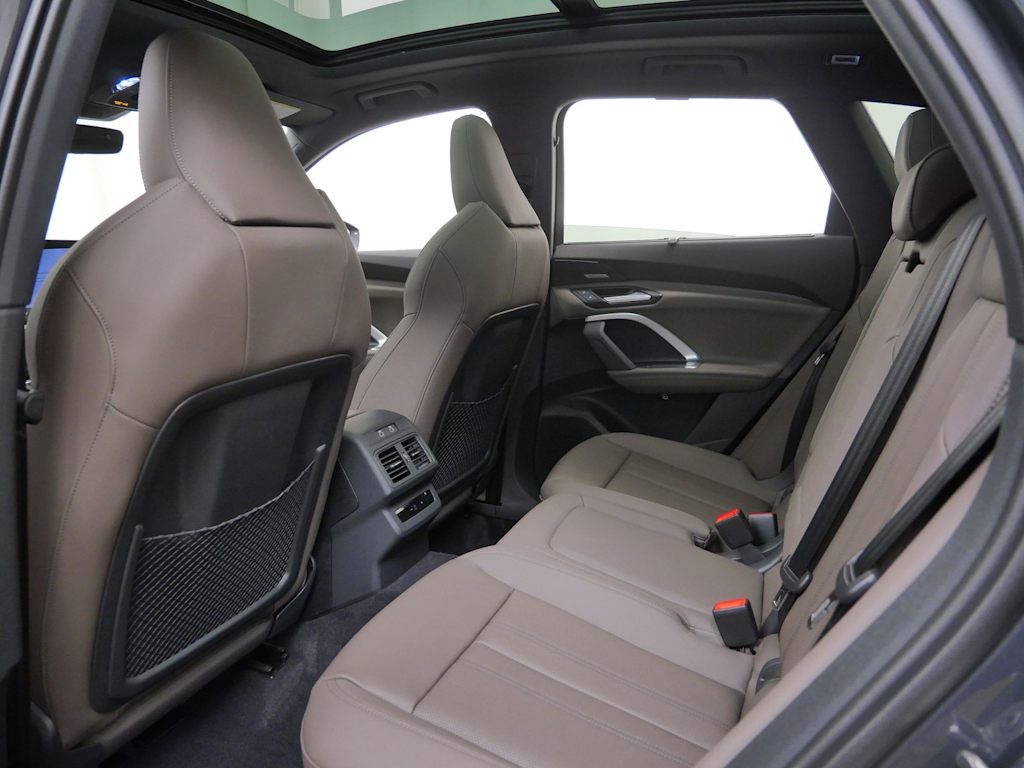 Thumbnail: 2026 Audi Q5 - 8