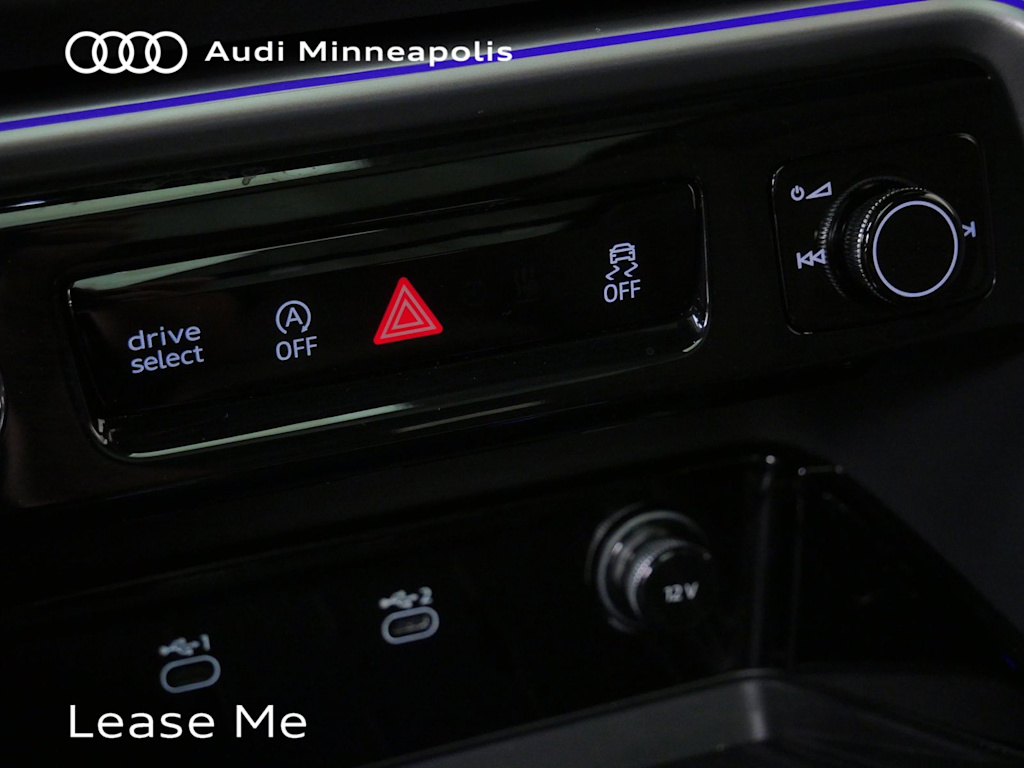 Thumbnail: 2025 Audi Q5 - 25