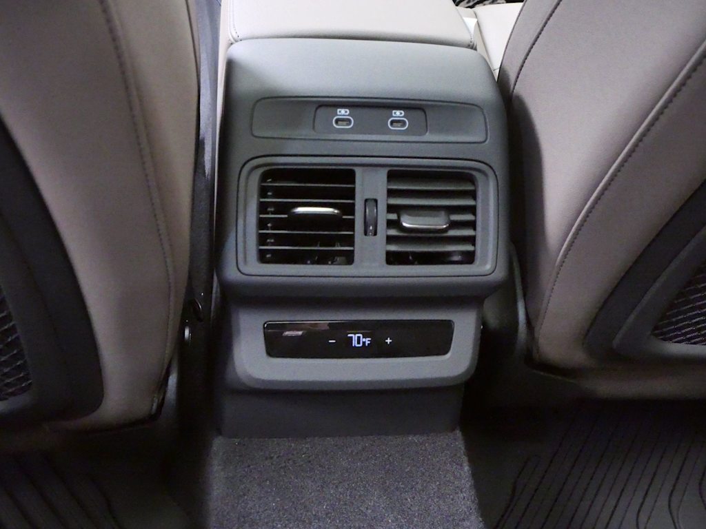 Thumbnail: 2026 Audi Q5 - 15