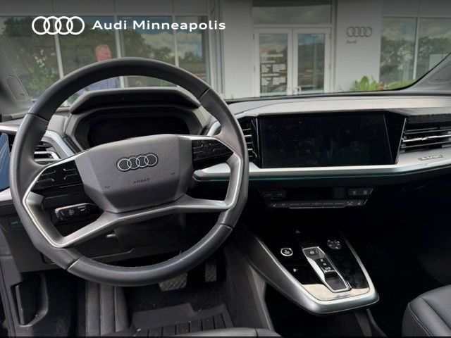 Thumbnail: 2023 Audi Q4 e-tron - 2