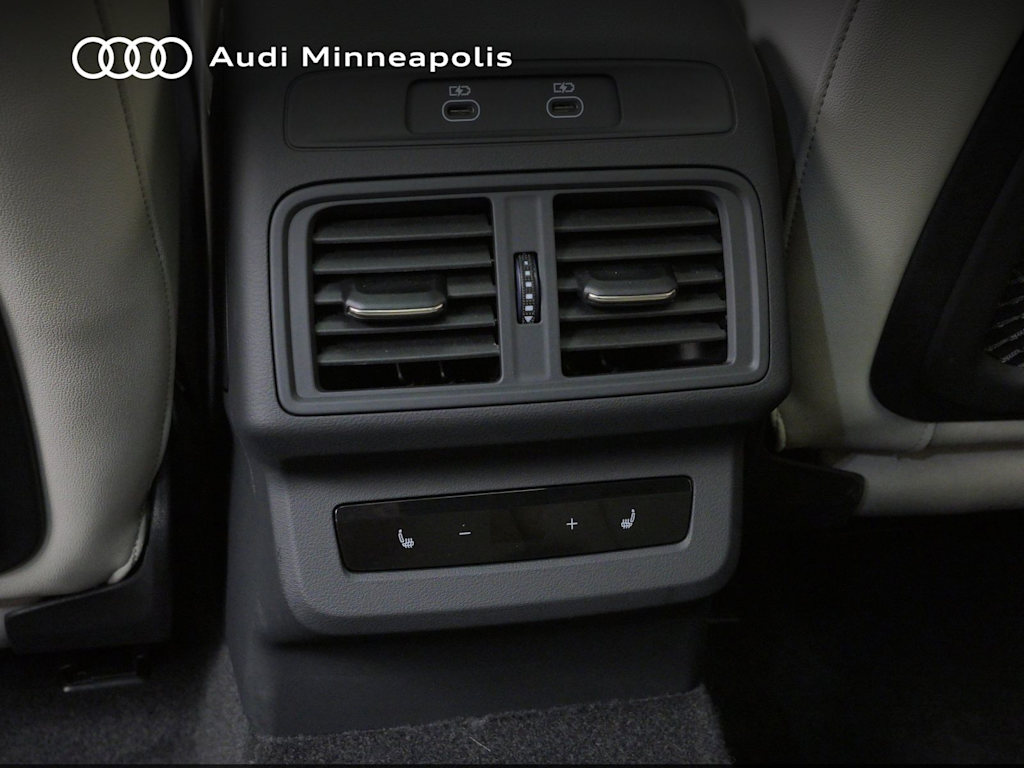 Thumbnail: 2025 Audi Q5 - 20