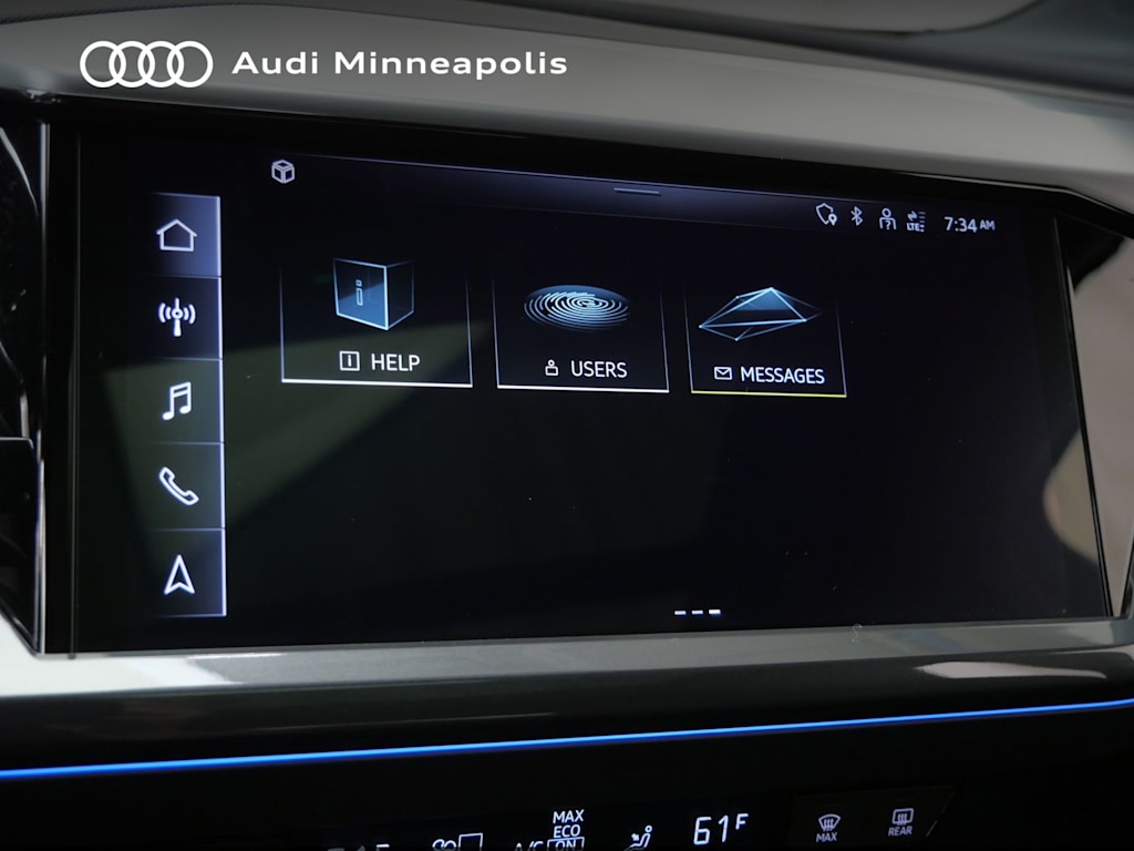Thumbnail: 2023 Audi Q4 e-tron - 26