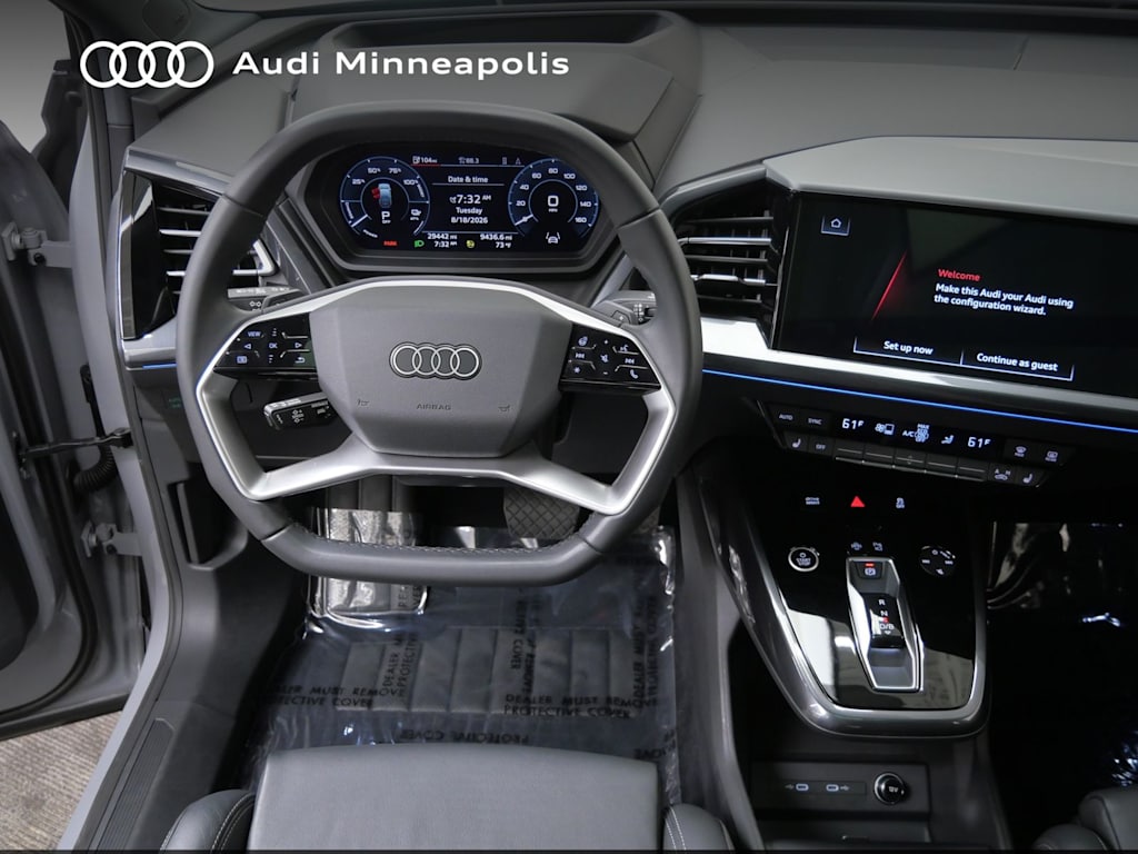 Thumbnail: 2023 Audi Q4 e-tron - 7