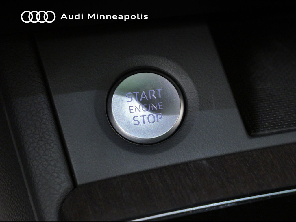 Thumbnail: 2023 Audi Q5 - 23